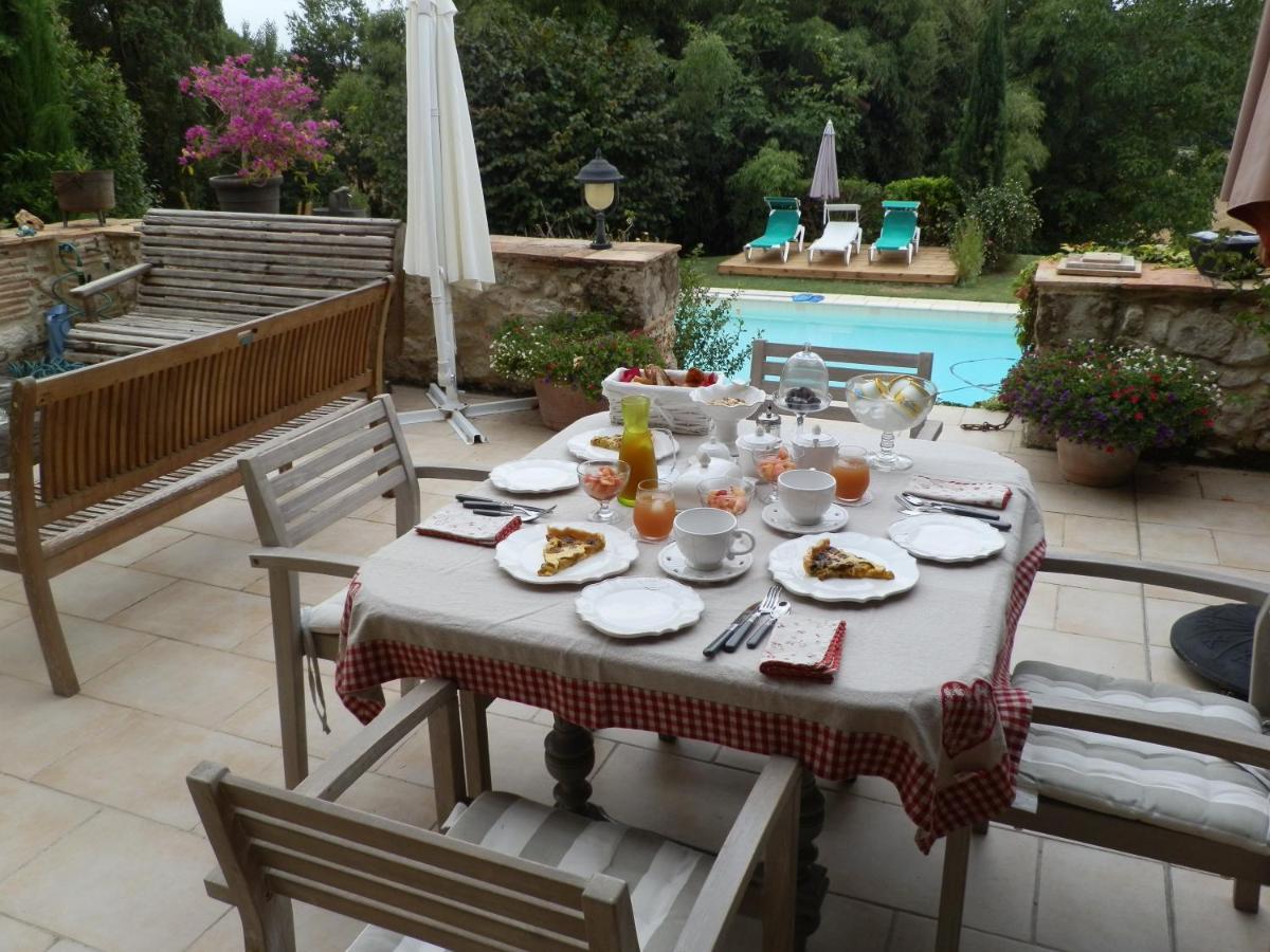 Les Tamaris Bed & Breakfast Castelnau-sur-Gupie Exterior photo